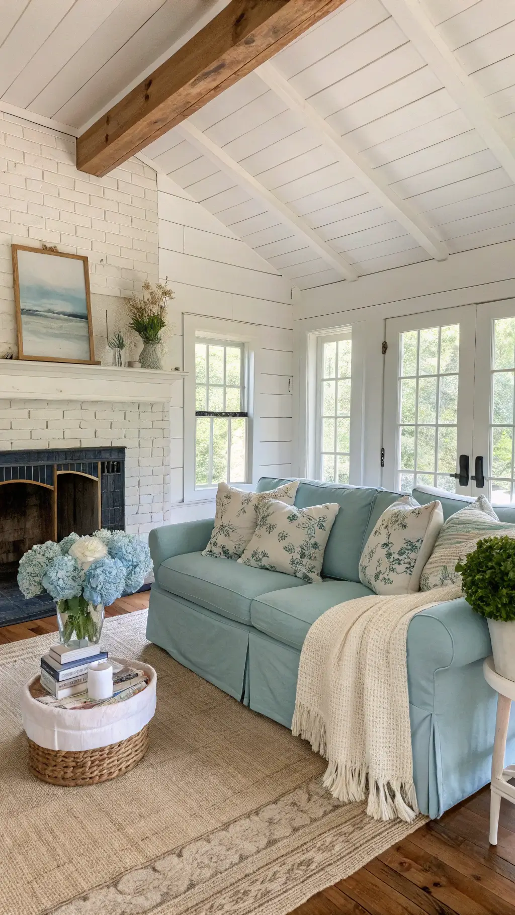 2136cozy cottage blue couch living room