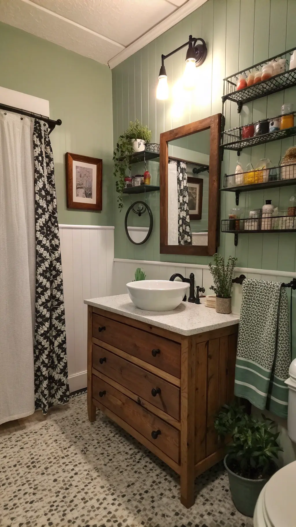 2583eclectic bohemian bathroom dusk lighting